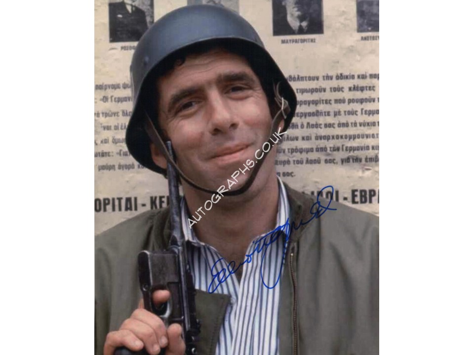 Elliot Gould Mash etc genuine authentic autograph signed photo. COA UACC Elliot Gould Mash etc genuine authentic autograph signed photo. COA UACC