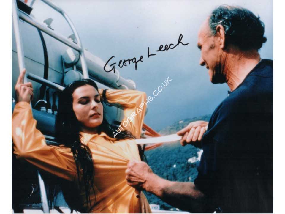 George Leech James Bond genuine authentic signed autograph photo. COA UACC