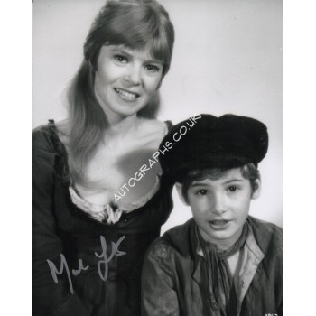 Mark Lester Oliver! genuine authentic signed autograph photo. COA UACC