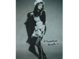 Madeline Smith James Bond genuine authentic autograph signed photo 4. COA UACC Madeline Smith James Bond genuine authentic autograph signed photo 4. COA UACC