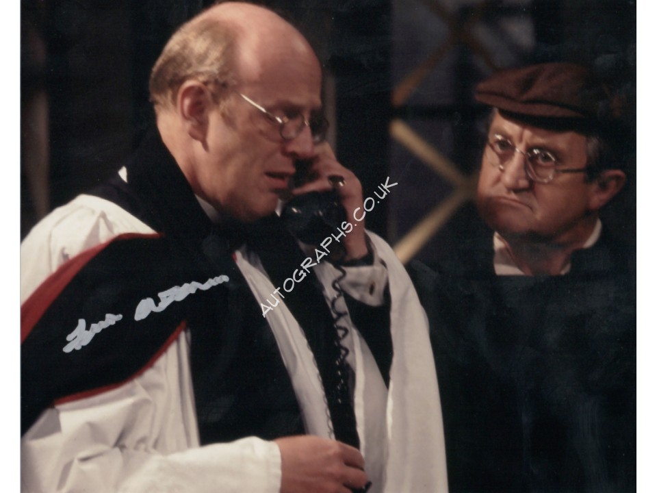 Frank Williams Dads Army genuine signed authentic autograph photo 3. COA UACC Frank Williams Dads Army genuine signed authentic autograph photo 3. COA UACC