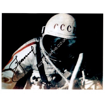 Alexei Leonov Cosmonaut Vostok space genuine authentic autograph signed image. COA UACC