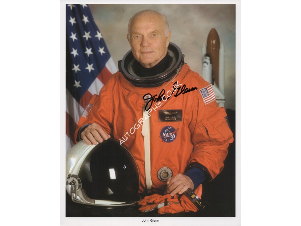 John Glenn Mercury 7 signed genuine signature photo. COA UACC John Glenn Mercury 7 signed genuine signature photo. COA UACC