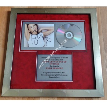 Kylie Minogue "Cant Get You Out of my Head' signed genuine autograph CD display. COA UACC