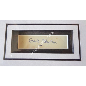 Enid Blyton signed authentic genuine signature autograph display. COA UACC