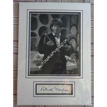 Patrick Troughton Doctor Who authentic signed genuine autograph photo display. COA UACC