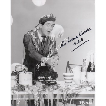 Norman Wisdom authentic signed genuine autograph photo 3. COA UACC