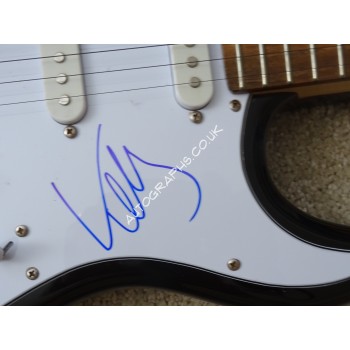 Kelly Jones Stereophonics music genuine signed authentic signature guitar. COA UACC Kelly Jones Stereophonics music genuine signed authentic signature guitar. COA UACC