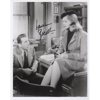 Lauren Bacall genuine signed authentic signature photo. COA UACC