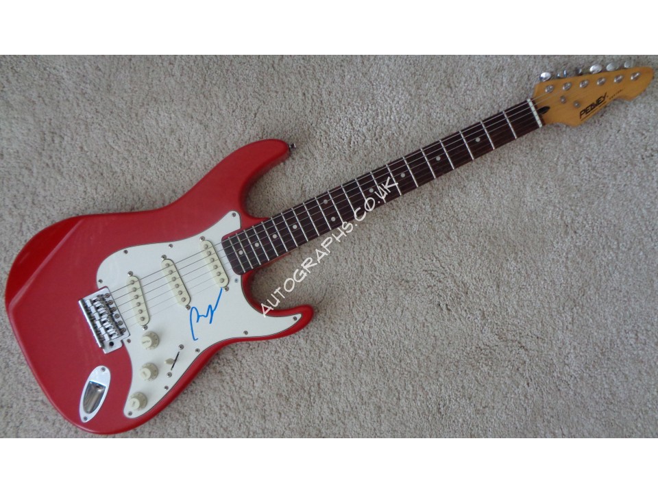 Ray Davies Kinks authentic genuine authentic genuine signed guitar. COA UACC Ray Davies Kinks authentic genuine authentic genuine signed guitar. COA UACC
