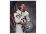 Charlie Duke Apollo 16 genuine authentic autograph signed photo. COA UACC Charlie Duke Apollo 16 genuine authentic autograph signed photo. COA UACC