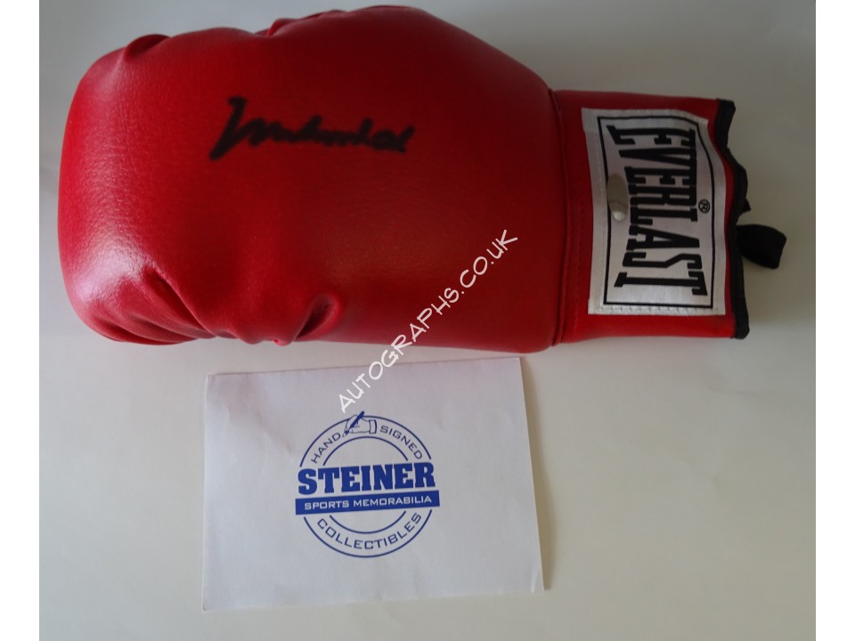 Muhammad Ali boxing Steiner signed authentic genuine signature glove. COA UACC Muhammad Ali boxing Steiner signed authentic genuine signature glove. COA UACC
