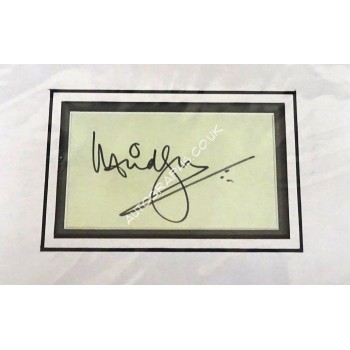 Ingrid Pitt + Madeline Smith signed genuine signature autograph display. COA UACC