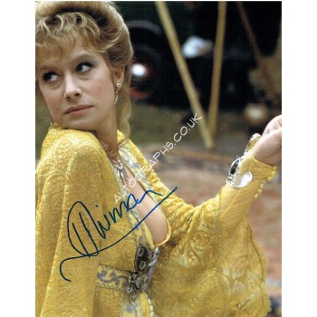 Helen Mirren original authentic genuine autograph signed photo. COA UACC Helen Mirren original authentic genuine autograph signed photo. COA UACC