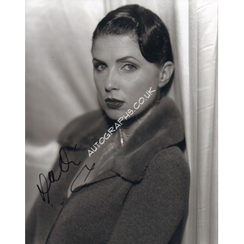 Sadie Frost authentic signed genuine signature photo. COA UACC