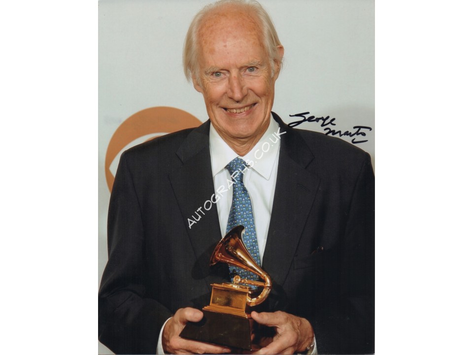 George Martin Beatles signed genuine signature autograph photo. COA UACC