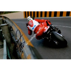 Michael Rutter MotoGP TT original authentic genuine autograph signed photo. COA UACC