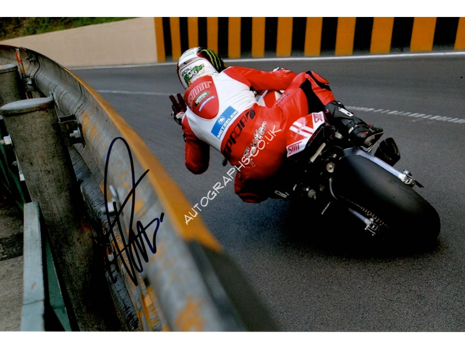 Michael Rutter MotoGP TT original authentic genuine autograph signed photo. COA UACC Michael Rutter MotoGP TT original authentic genuine autograph signed photo. COA UACC