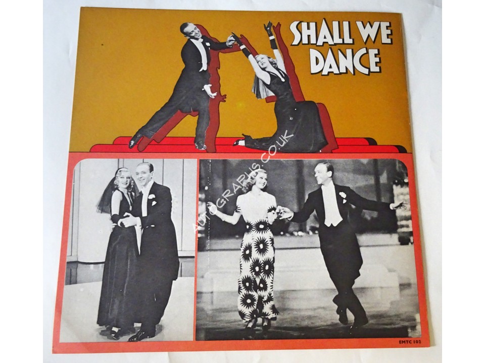 Fred Astaire vintage album genuine authentic autograph signed. COA UACC