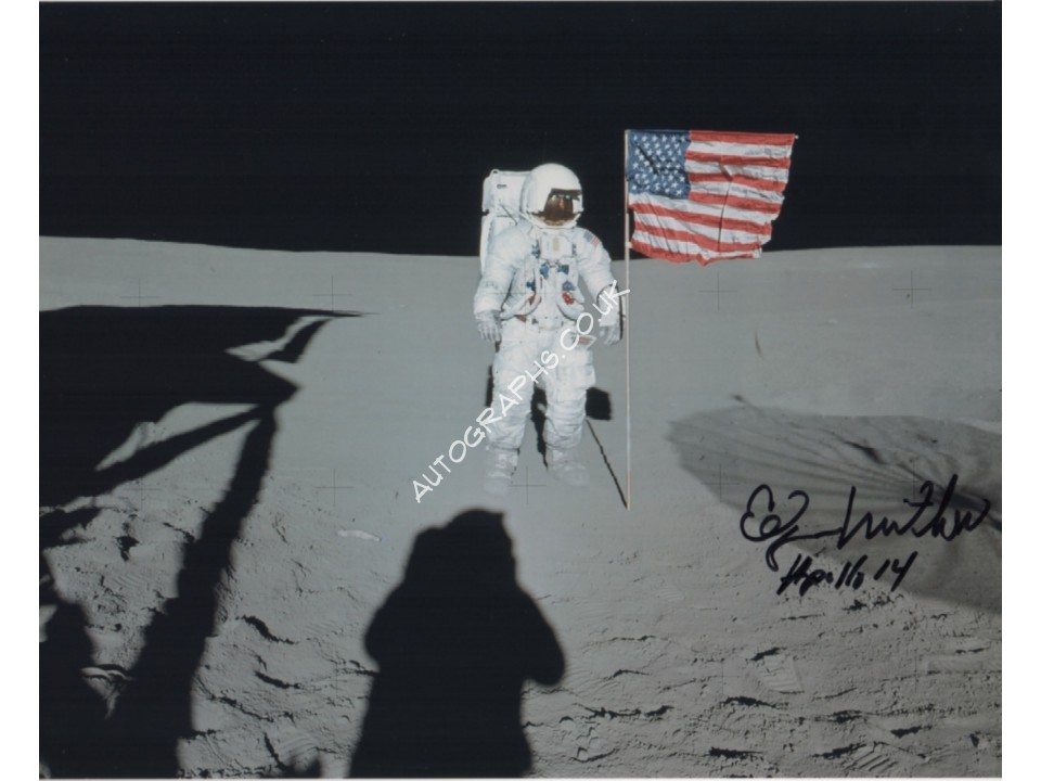 Edgar Mitchell Apollo 14 Frau Mauro signed Genuine signature photoCOA. COA UACC Edgar Mitchell Apollo 14 Frau Mauro signed Genuine signature photoCOA. COA UACC