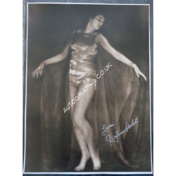 Leni Riefenstahl Adolf Hitler genuine authentic autograph signed image. COA UACC
