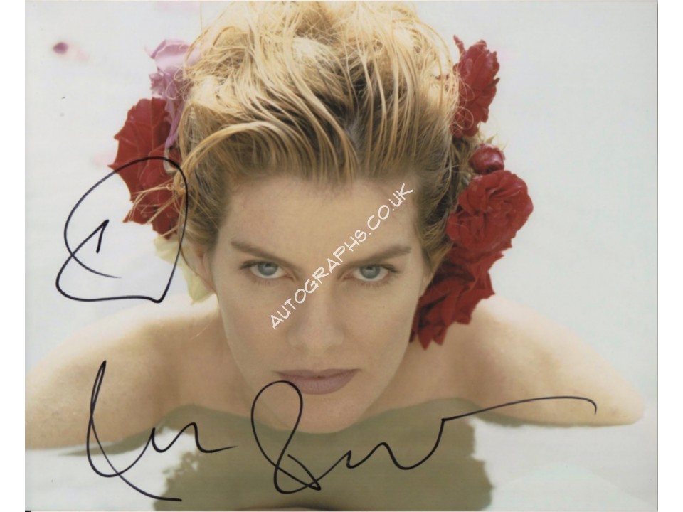 Renee Russo genuine authentic signed signature autograph photo. COA UACC Renee Russo genuine authentic signed signature autograph photo. COA UACC