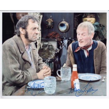 Steptoe & Son Galton Simpson genuine signed authentic signature photo. COA UACC