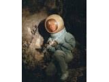 Catherine Schell Space 1999 genuine authentic autograph signed photo. COA UACC