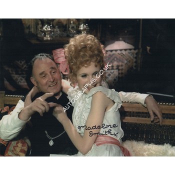 Madeline Smith authentic genuine signed autograph image. COA UACC