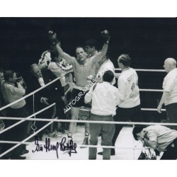 Henry Cooper Boxing authentic genuine signed autograph photo 12. COA UACC