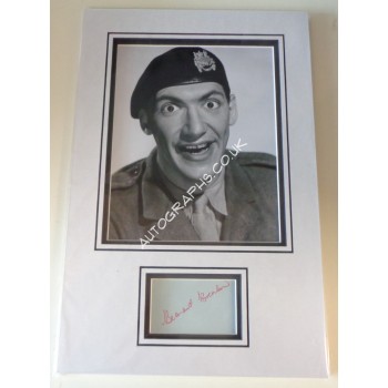 Bernard Bresslaw Carry On signed authentic genuine signature autograph. COA UACC