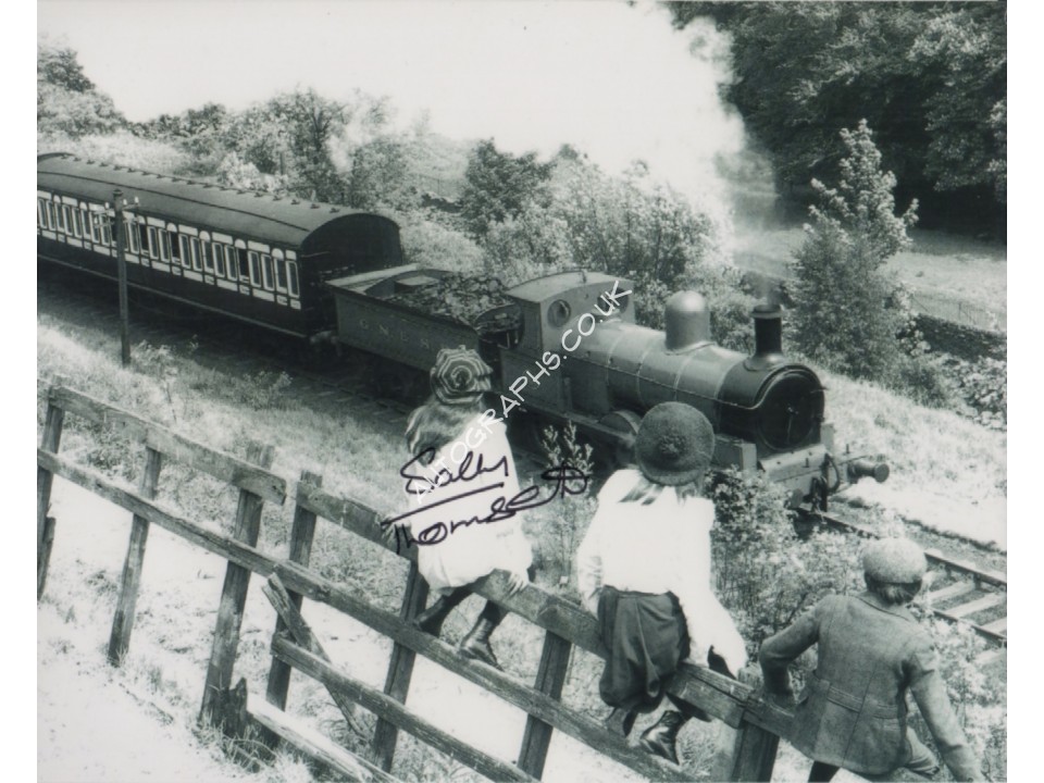Sally Thomsett Railway Children authentic genuine signed autograph photo. COA UACC