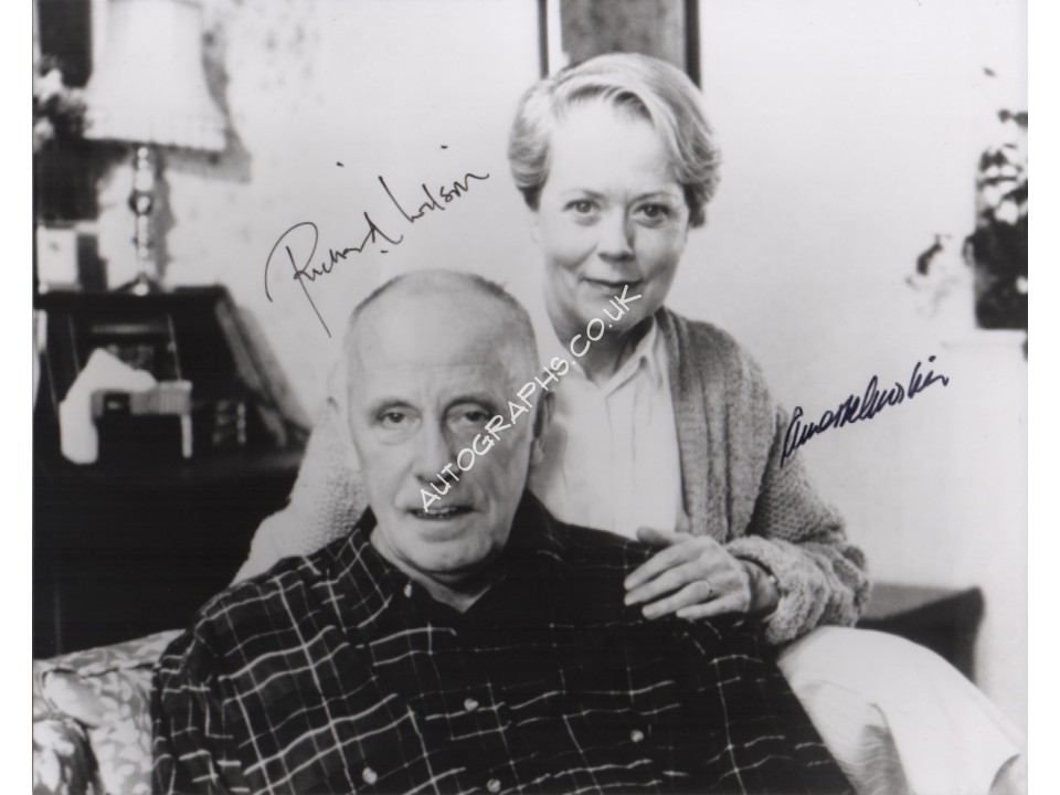 Richard Wilson One Foot in the Grave signed authentic signature autograph 2. COA UACC Richard Wilson One Foot in the Grave signed authentic signature autograph 2. COA UACC