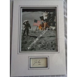 Jim James Irwin Apollo signed genuine signature autograph display. COA UACC