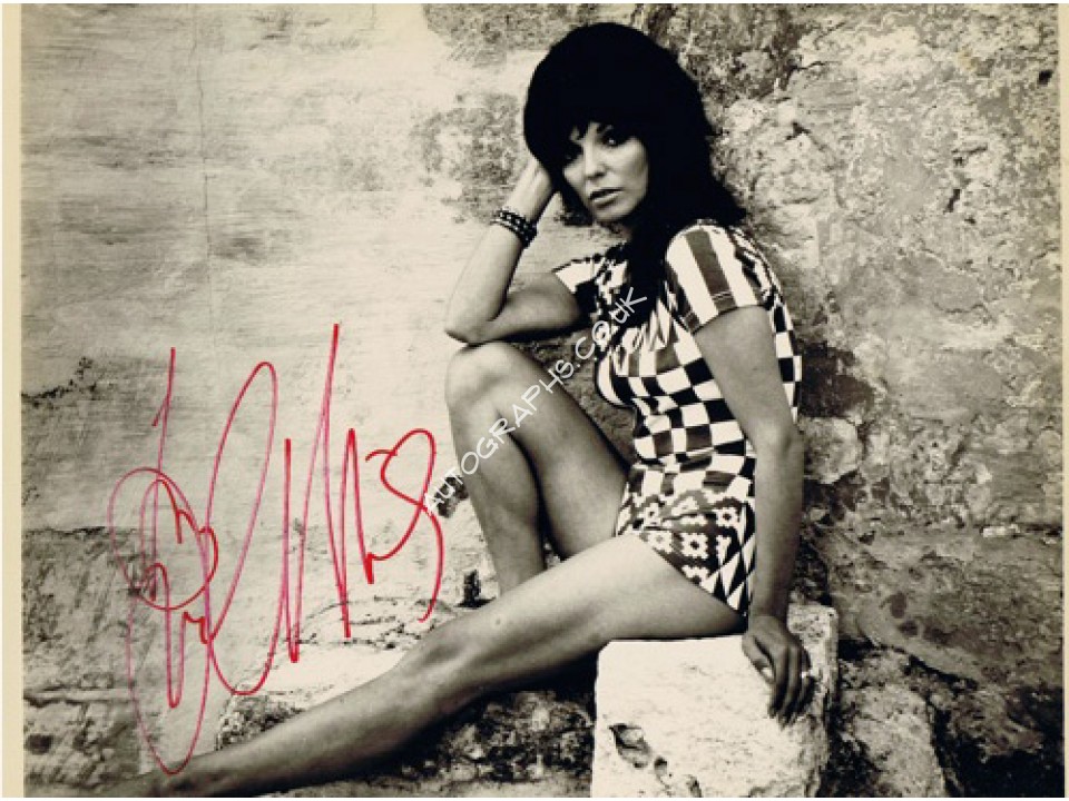 Joan Collins signed authentic genuine signature. COA UACC Joan Collins signed authentic genuine signature. COA UACC