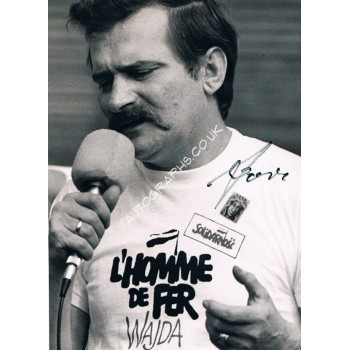 Lech Walesa original authentic genuine signed photo. COA UACC
