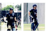 England Ashes Team 2011 genuine authentic signed signatures bat. COA UACC England Ashes Team 2011 genuine authentic signed signatures bat. COA UACC