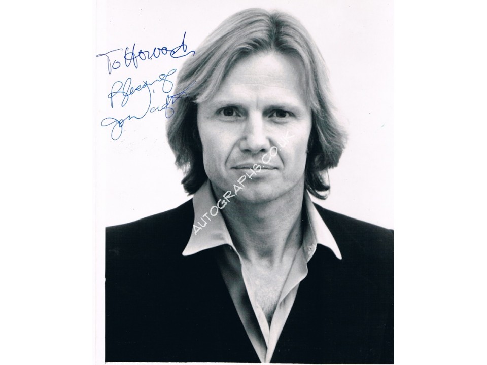 Jon Voight original authentic genuine signed photo. COA UACC Jon Voight original authentic genuine signed photo. COA UACC