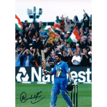 Sachin Tendulkar original authentic genuine signed photo. COA UACC
