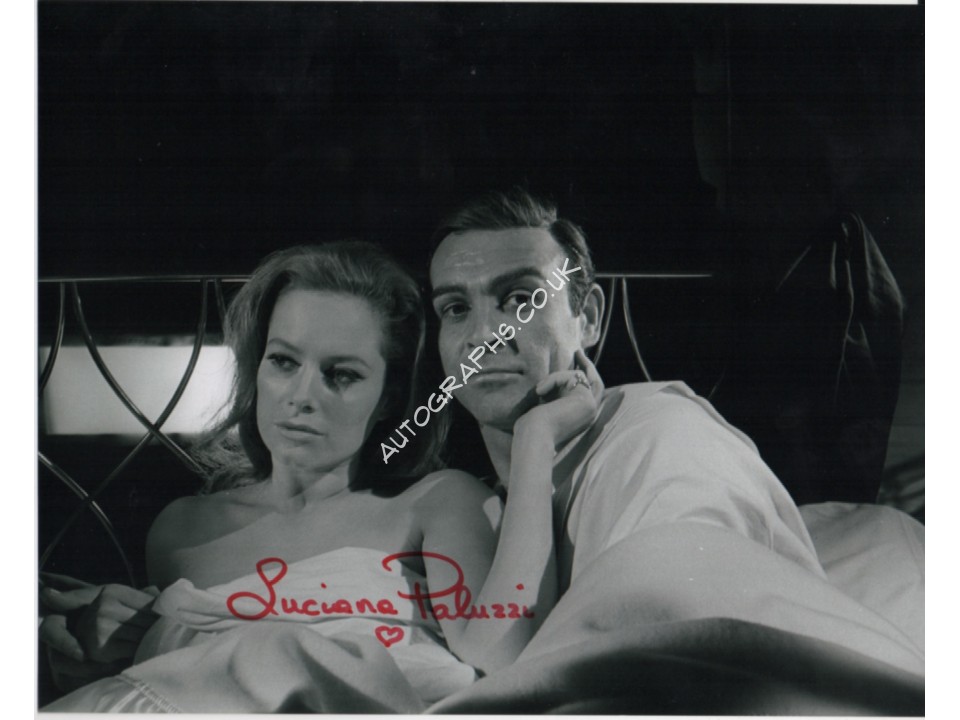 James Bond Luciana Paluzzi genuine signed authentic autograph photo 2. COA UACC