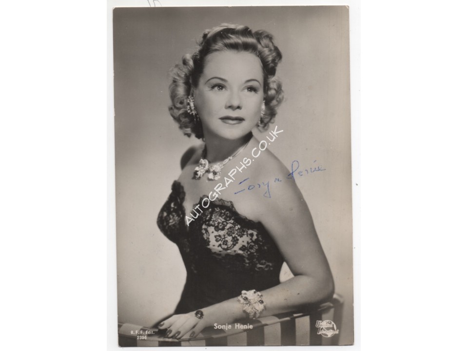 Sonje Henie genuine authentic autograph signed photo. COA UACC