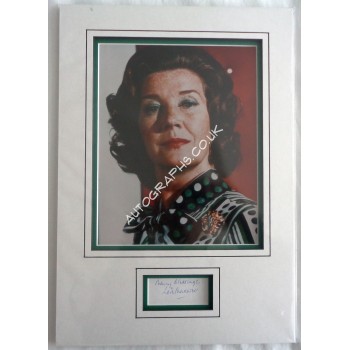 Lois Maxwell James Bond genuine signed authentic signature & photo. COA UACC