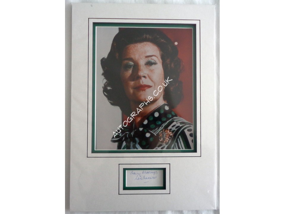 Lois Maxwell James Bond genuine signed authentic signature & photo. COA UACC
