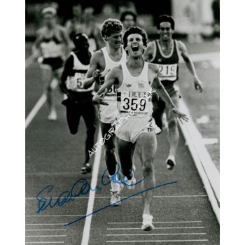Sebastian Coe athletics genuine signed authentic autograph colour photo 2. COA UACC