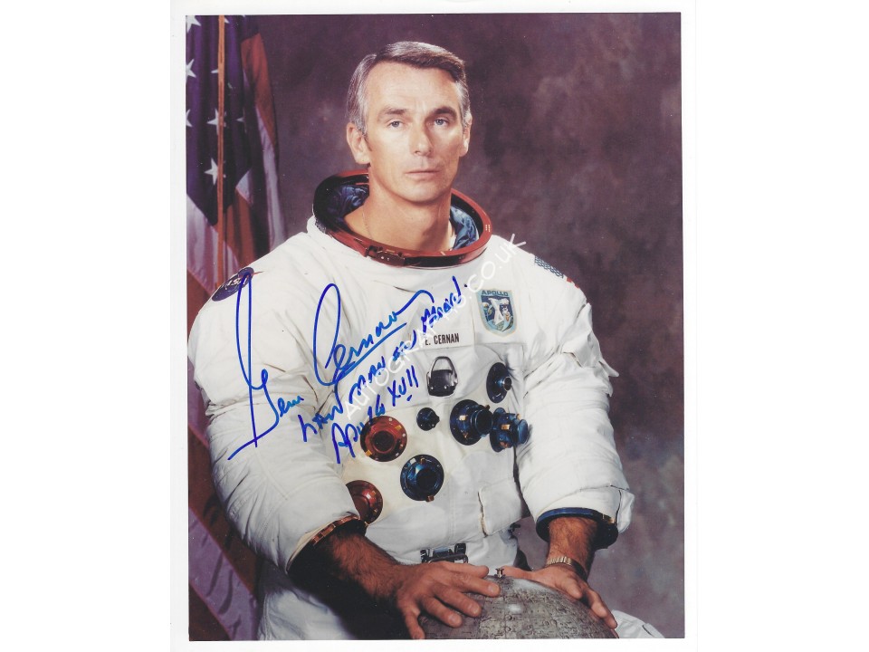 Gene Cernan Apollo 17 Signed 8x10 Photograph. COA UACC Gene Cernan Apollo 17 Signed 8x10 Photograph. COA UACC