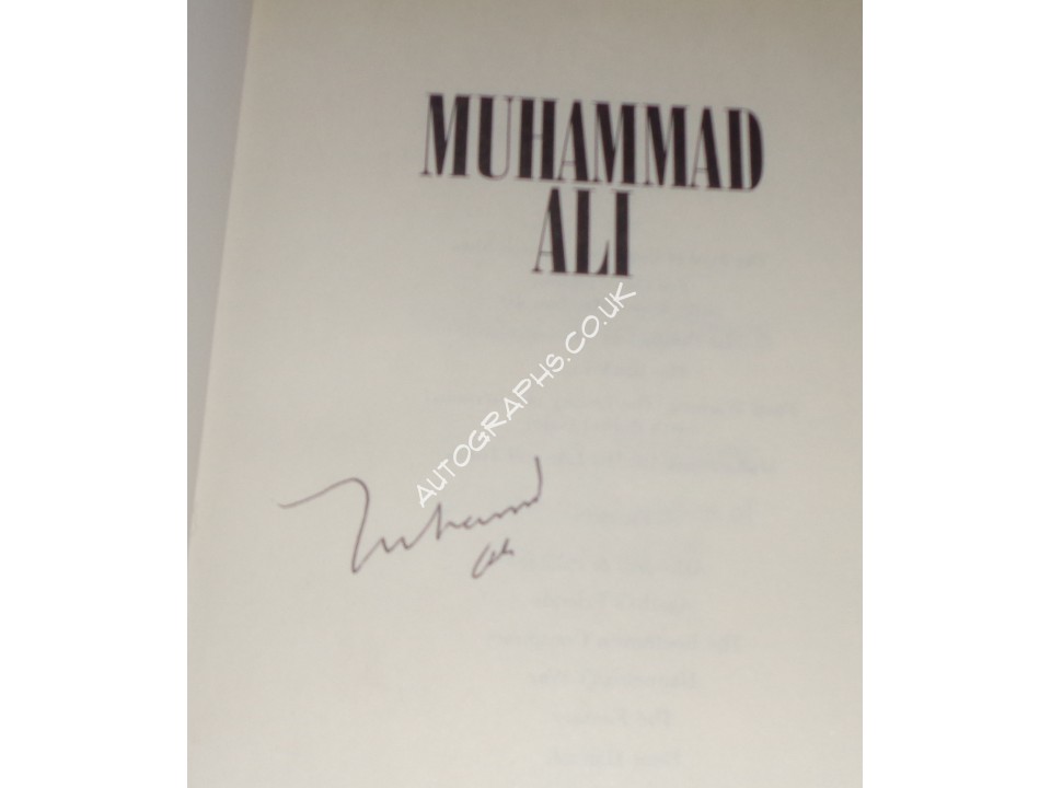 Muhammad Ali boxing genuine signed authentic signature book. COA UACC