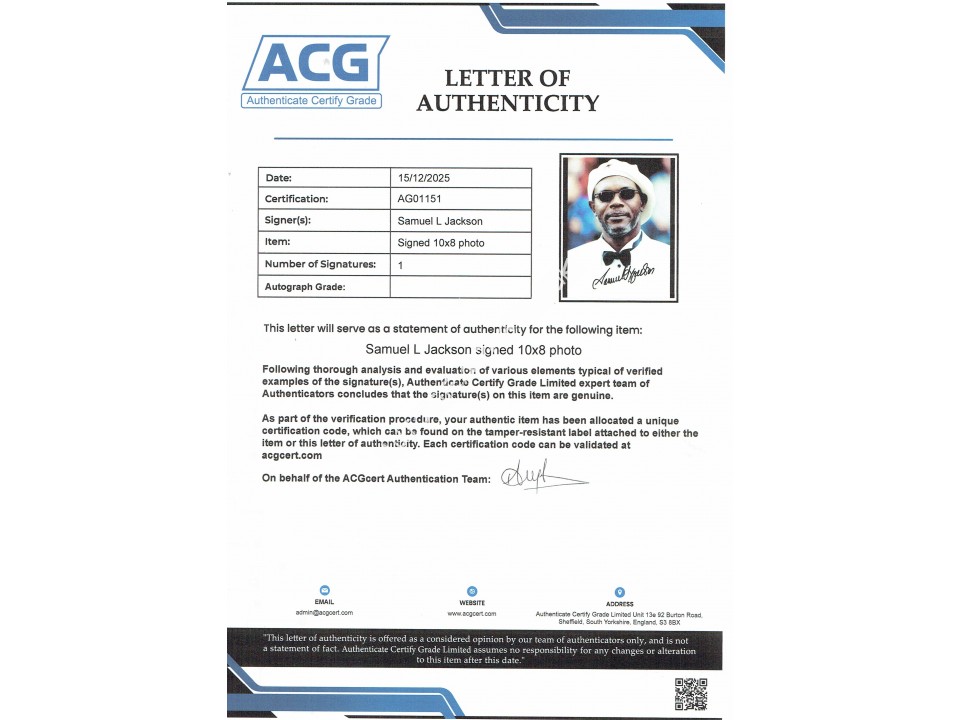 Samuel L Jackson signed authentic genuine signature. COA UACC