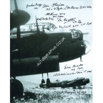 WW2 Lancaster pilots multi signed genuine authentic autograph photo. COA UACC