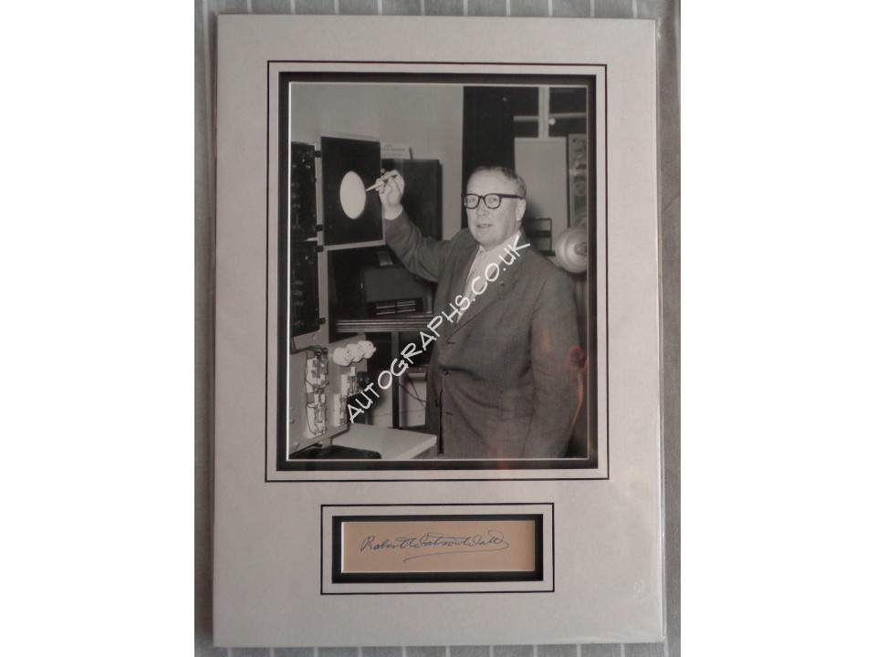Robert Watson Watt Radar signed authentic signature autograph display. COA UACC Robert Watson Watt Radar signed authentic signature autograph display. COA UACC