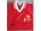 Man United 1977 signed shirt Greenhoff Pearson signed authentic signature autograph. COA UACC